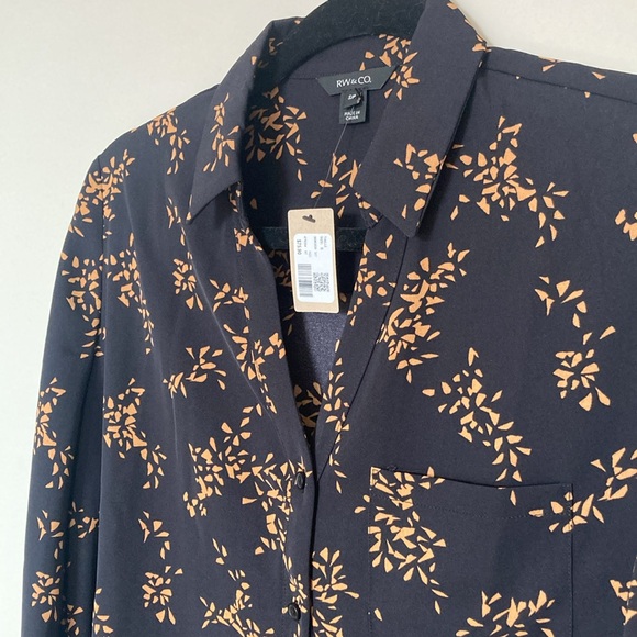 RW&CO Cropped Blouse - Picture 4 of 5